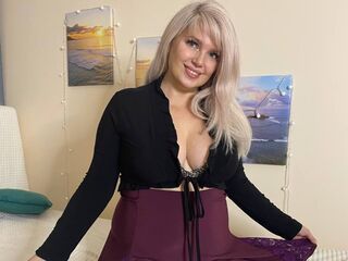 EmmaPil's Adult webcam chat Profile Image