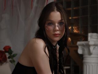 GinaBlooms's Live webcam streaming Profile Image