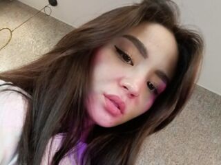 RowenaDrudge's CamSoda live cam shows Profile Image
